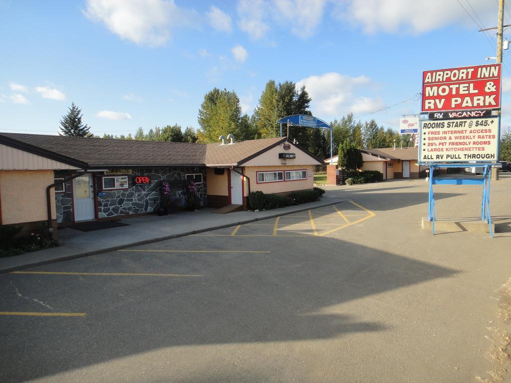 Airport Inn Quesnel Zewnętrze zdjęcie